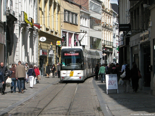 Transportasi Umum Kota Flanders