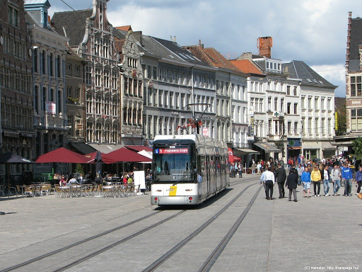 Transportasi Umum Kota Flanderss